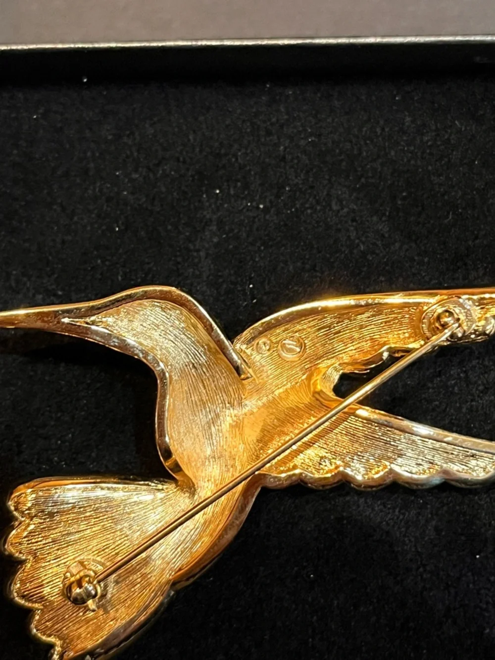 Swarovski Enamel Hummingbird Brooch - Pave Crystal Figural Bird Pin - Signed